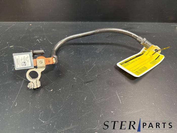 Begagnade Batterisensor Mercedes C Estate (S205) C-350 e 2.0 16V Pris € 24,95 Marginaltabell erbjuds av Sterparts Mercedes specialist