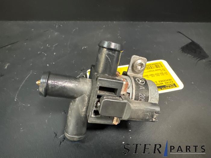 Begagnade Extra vattenpump Mercedes C Estate (S205) C-350 e 2.0 16V Pris € 39,50 Marginaltabell erbjuds av Sterparts Mercedes specialist