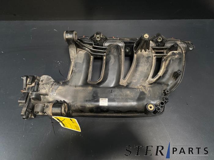 Begagnade Insugsrör Mercedes C (W204) 1.8 C-200K 16V Pris € 49,50 Marginaltabell erbjuds av Sterparts Mercedes specialist