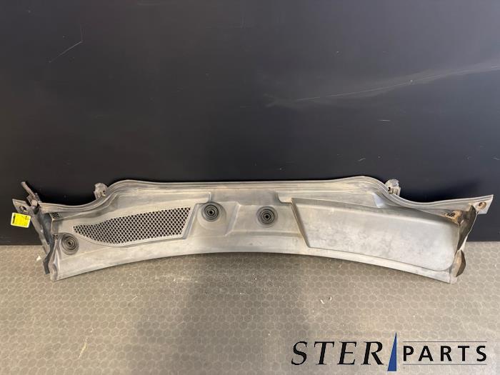 Używane Parawan Mercedes A (W176) 2.2 A-220 CDI 16V Cena € 19,95 Procedura marży oferowane przez Sterparts Mercedes specialist