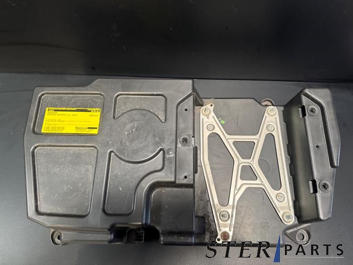 Używane Subwoofer Mercedes A (W176) 2.2 A-220 CDI 16V Cena € 99,50 Procedura marży oferowane przez Sterparts Mercedes specialist