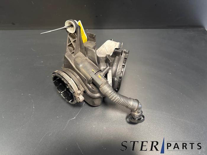 Begagnade Luftintagsslang Mercedes E Estate (S213) E-200d 2.0 Turbo 16V Pris € 34,95 Marginaltabell erbjuds av Sterparts Mercedes specialist