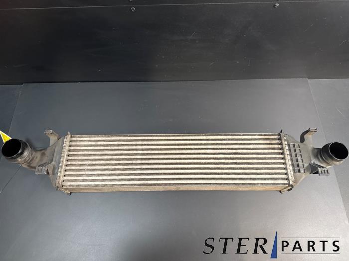 Usagé Intercooler Mercedes A (W176) 2.2 A-220 CDI 16V Prix € 49,50 Règlement à la marge proposé par Sterparts Mercedes specialist