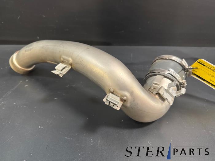 Gebrauchte Intercooler Rohr Mercedes A (177.0) 2.0 A-250 Turbo 16V Preis € 24,95 Margenregelung angeboten von Sterparts Mercedes specialist