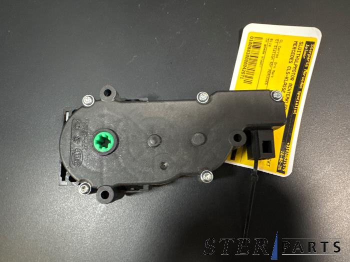 Tailgate lift motor