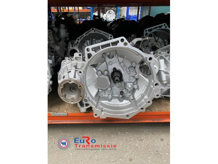 Gearbox from a Volkswagen Golf VII (AUA) 1.4 TSI 16V 2014