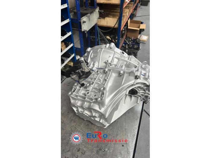 Gearbox from a Hyundai Tucson (TL) 1.7 CRDi 16V 2WD 2018