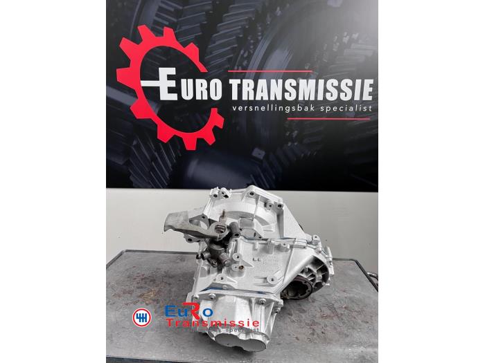 Gearbox from a Volkswagen Touran (1T3) 1.4 16V TSI 140 2015