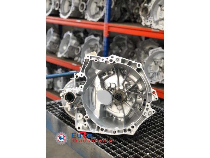 Gearbox from a Peugeot 208 II (UB/UH/UP)  2019