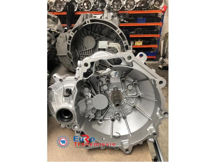 Växellåda från en Volkswagen Up! (121) 1.0 12V 60 2014