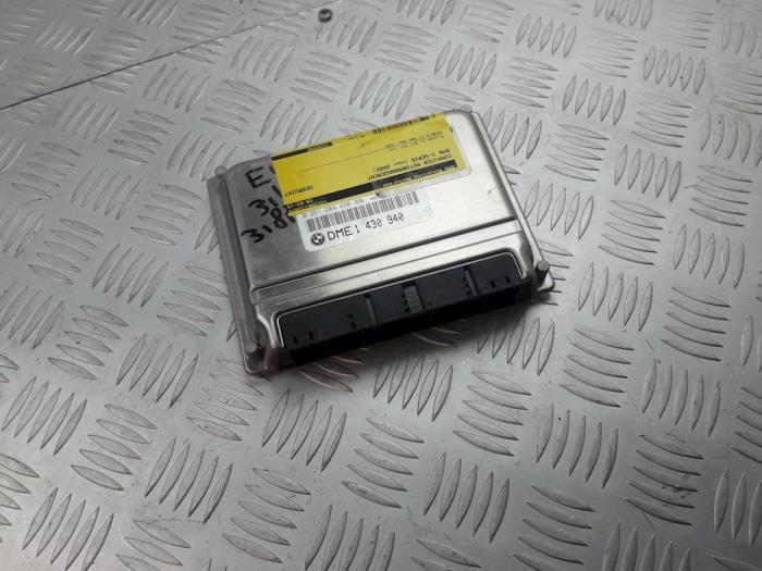 Used Engine management computer BMW 3 serie (E46/4) 316i Price € 50,00 Margin scheme offered by Bentie's autodemontage