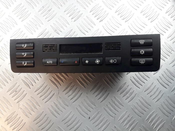 Klimatpanel BMW 3 serie (E46/4), 1997 / 2005 328i 24V, Sedan, 4 dörrar, Bensin, 2.494cc, 141kW (192pk), RWD, M54B25; 256S5, 2000-09 / 2005-02 (Begagnad)