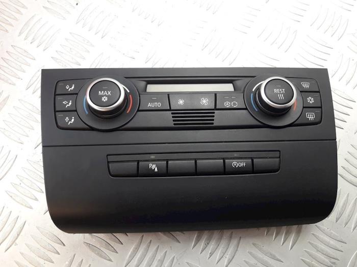 Begagnade Klimatpanel BMW 3 serie (E90) 328i 24V Pris € 70,00 Marginaltabell erbjuds av Bentie's autodemontage
