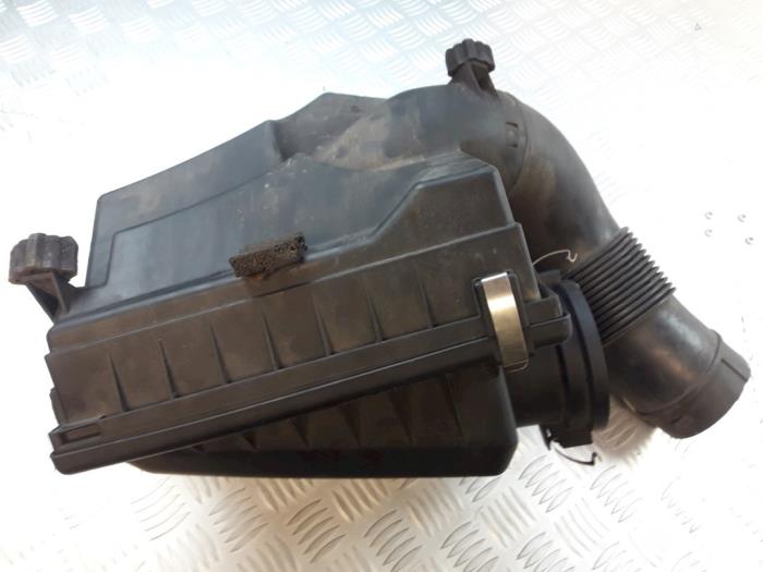 Gebrauchte Luftfiltergehäuse BMW X5 (E53) 4.4 V8 32V Preis € 50,00 Margenregelung angeboten von Bentie's autodemontage