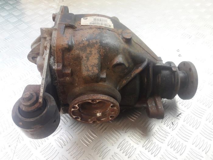 Used Rear differential BMW 3 serie (E46/4) 320d 16V Price € 175,00 Margin scheme offered by Bentie's autodemontage