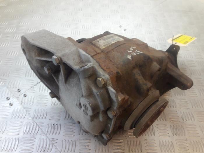 Rear differential from a BMW 1 serie (E81) 116d 16V 2010