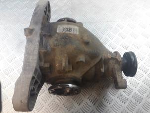 Used Rear differential BMW 7 serie (E38) 728iA,iA Executive 24V Price € 150,00 Margin scheme offered by Bentie's autodemontage