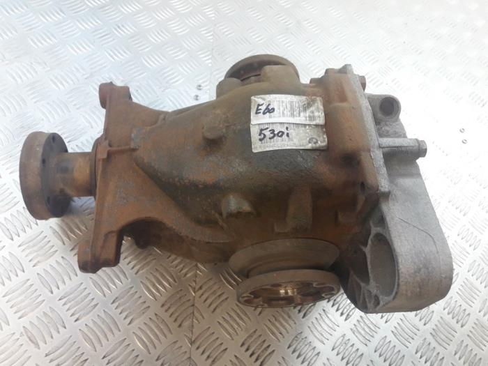 Rear differential from a BMW 5 serie (E60) 530i 24V 2005