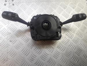 Usados Interruptor combinado columna de dirección BMW 1 serie (E87/87N) 118d 16V Precio € 65,00 Norma de margen ofrecido por Bentie's autodemontage