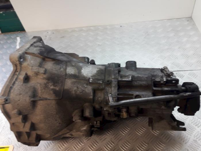 Gearbox from a BMW 1 serie (E87/87N) 116i 1.6 16V 2004