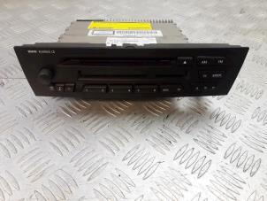 Used Radio CD player BMW 1 serie (E87/87N) 118i 16V Price € 70,00 Margin scheme offered by Bentie's autodemontage