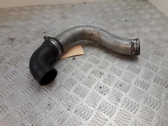 Gebrauchte Intercooler Schlauch BMW 5 serie (E39) 520d 16V Preis € 40,00 Margenregelung angeboten von Bentie's autodemontage