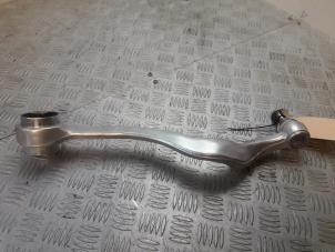 Used Front lower wishbone, right BMW 5 serie (E39) 528i 24V Price € 40,00 Margin scheme offered by Bentie's autodemontage