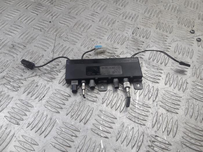 Antenna control module