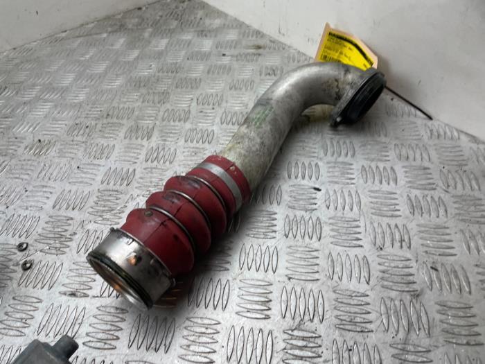 Turbo pipe from a BMW 3 serie Touring (E91) 325d 24V 2007