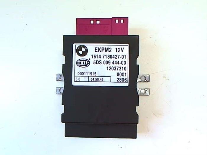 Usagé Module pompe carburant BMW 5 serie Touring (E61) 520d 16V Edition Fleet Prix € 50,00 Règlement à la marge proposé par Bentie's autodemontage