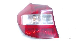 Used Taillight, left BMW 1 serie (E87/87N) 120d 16V Price € 25,00 Margin scheme offered by Bentie's autodemontage