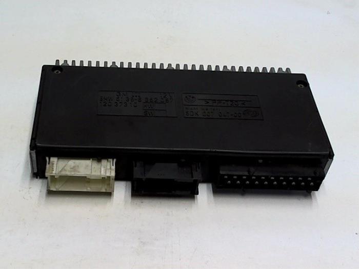 Ordenador de caja automática de un BMW 7 serie (E38) 730i/iL V8 32V 1994