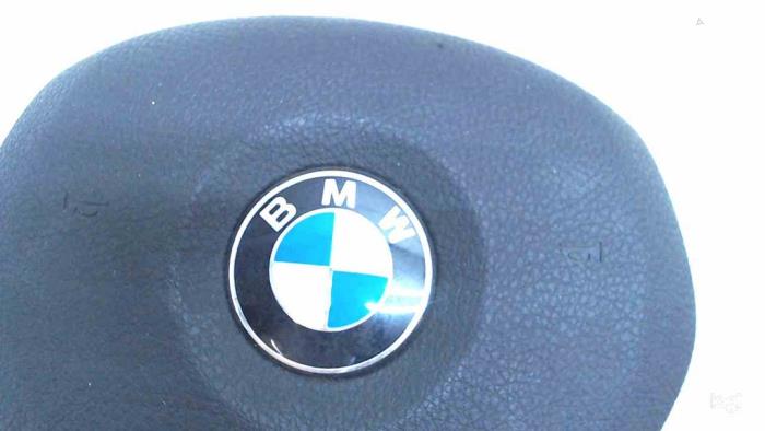 Airbag links (Lenkrad) van een BMW 3 serie (F30) 320d 2.0 16V EfficientDynamicsEdition 2015
