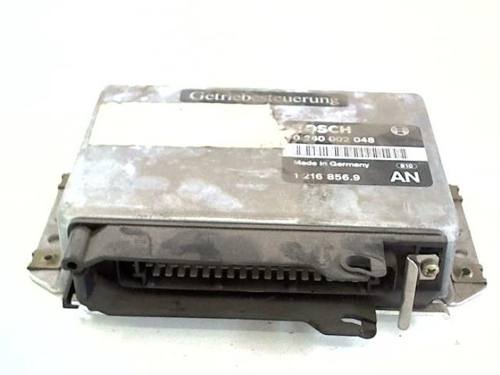 Ordenador de caja automática de un BMW 5 serie (E34) 530i 1988