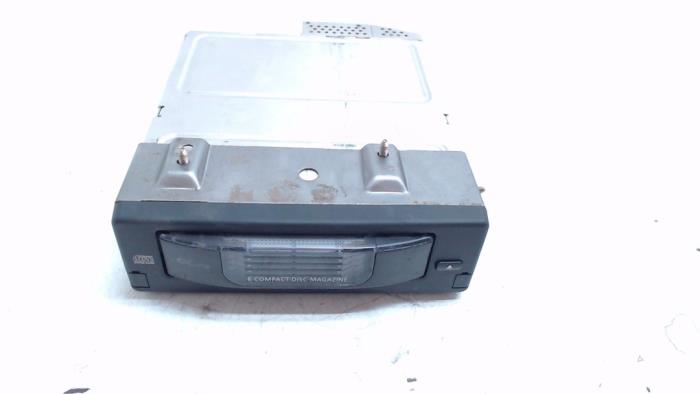 CD/DVD changer