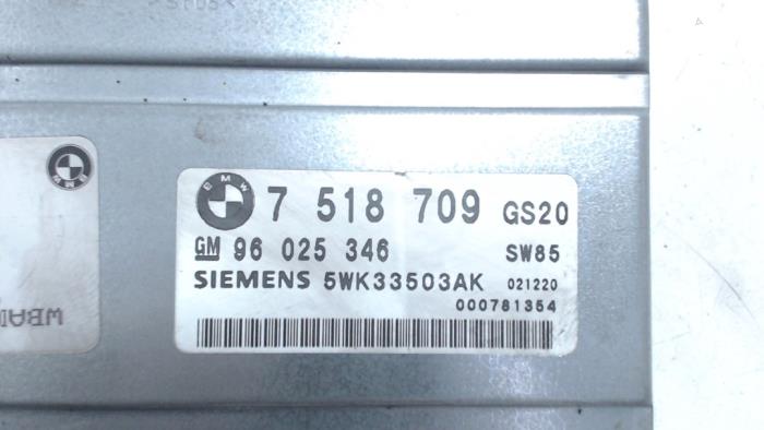 Ordinateur réservoir automatique d'un BMW 5 serie Touring (E39) 525d 24V 2003
