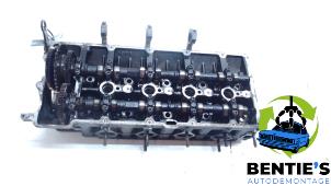 Usagé Tête de cylindre BMW 7 serie (E65/E66/E67) 740d V8 32V Prix € 250,00 Règlement à la marge proposé par Bentie's autodemontage