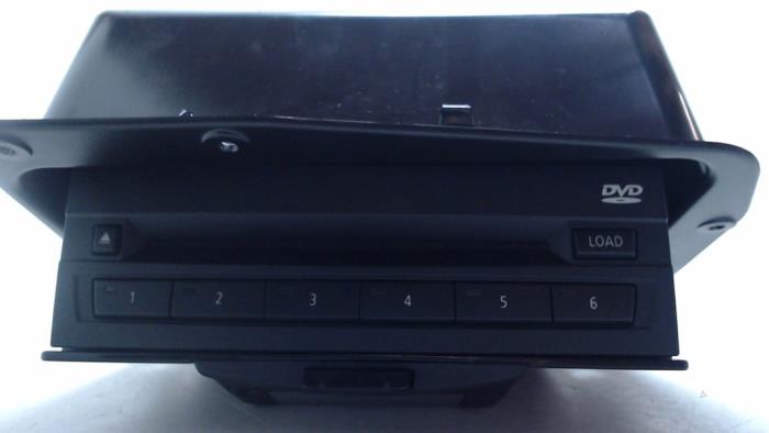 Reproductor de DVD (varios) de un BMW 5 serie (F10) 535d 24V 2010