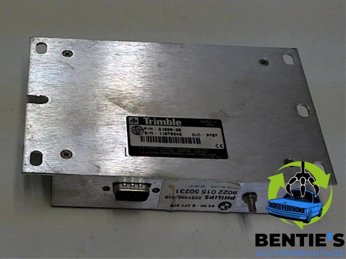 Używane Antena GPS BMW 7 serie (E38) 728iA,iA Executive 24V Cena € 50,00 Procedura marży oferowane przez Bentie's autodemontage