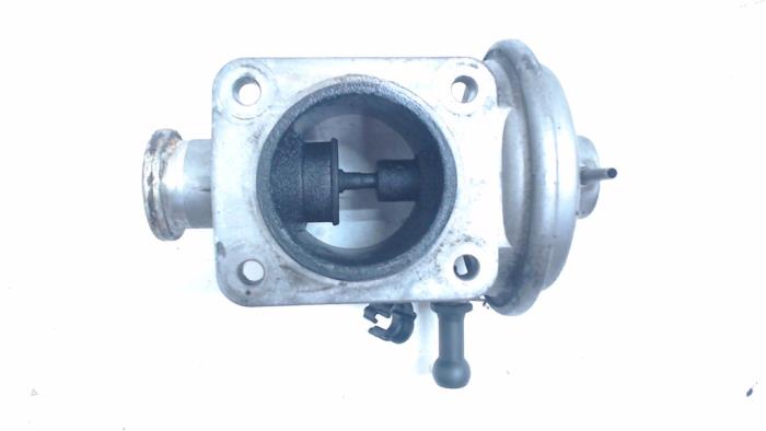 EGR valve from a BMW X6 (E71/72) xDrive35d 3.0 24V 2008