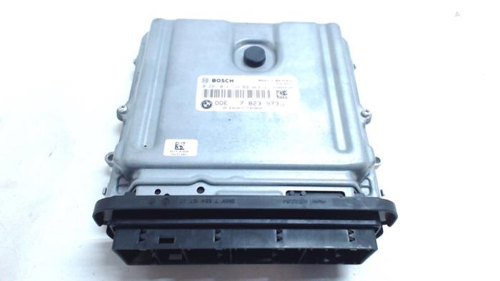 Used Injection computer BMW 3 serie (E90) 330d 24V Price € 200,00 Margin scheme offered by Bentie's autodemontage