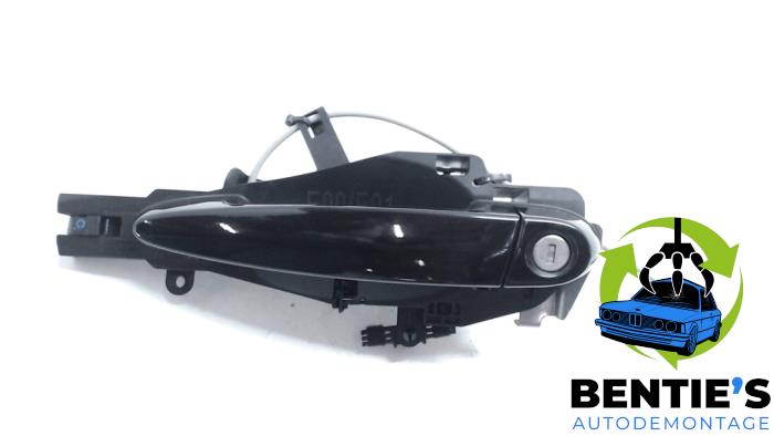 Gebrauchte Handgriff BMW 3 serie (E90) 325Xi 24V Preis € 25,00 Margenregelung angeboten von Bentie's autodemontage