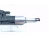 Injector (petrol injection) from a BMW 5 serie Touring (G31) 520i 2.0 TwinPower Turbo 16V 2018
