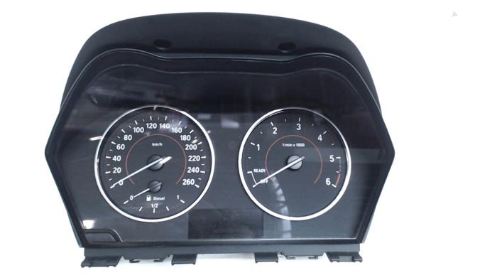 Odometer KM from a BMW 1 serie (F20) 120d 2.0 16V 2012