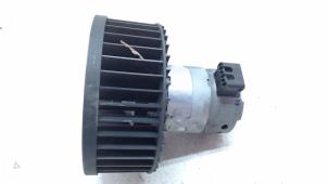 Usados Motor de ventilador de calefactor BMW 3 serie (E46/4) 316i Precio € 25,00 Norma de margen ofrecido por Bentie's autodemontage