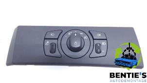 Used Light switch BMW 5 serie (E60) 525d 24V Price € 50,00 Margin scheme offered by Bentie's autodemontage