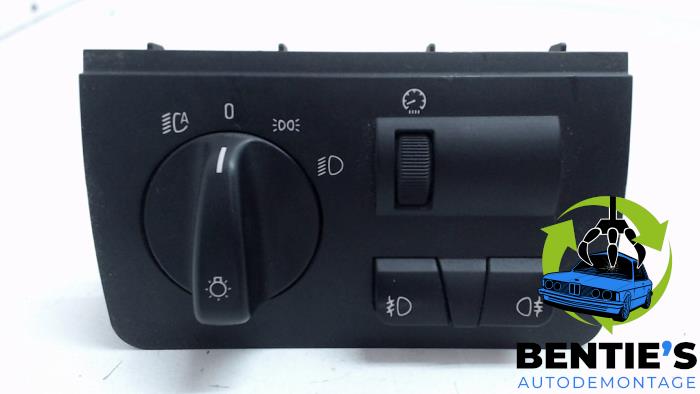 Light switch from a BMW X5 (E53) 3.0d 24V 2004