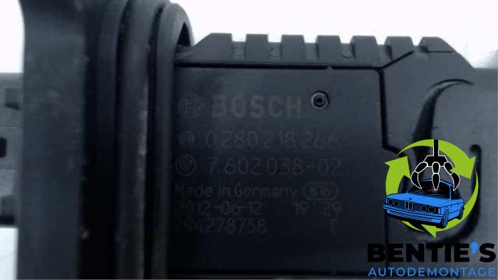 Luftmengenmesser van een BMW 3 serie (F30) 320i 2.0 16V 2012