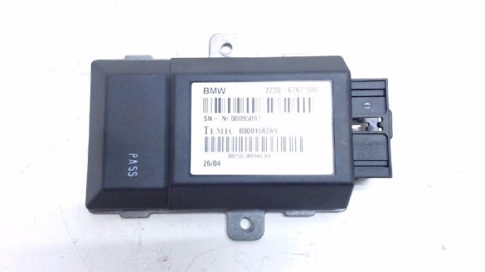 Używane Modul (rózne) BMW 7 serie (E65/E66/E67) 735i,Li 3.6 V8 32V Cena € 50,00 Procedura marży oferowane przez Bentie's autodemontage
