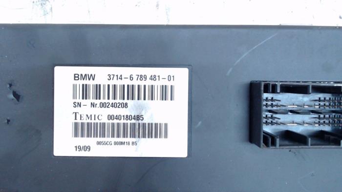Module (miscellaneous) from a BMW X5 (E70) xDrive 30d 3.0 24V 2009